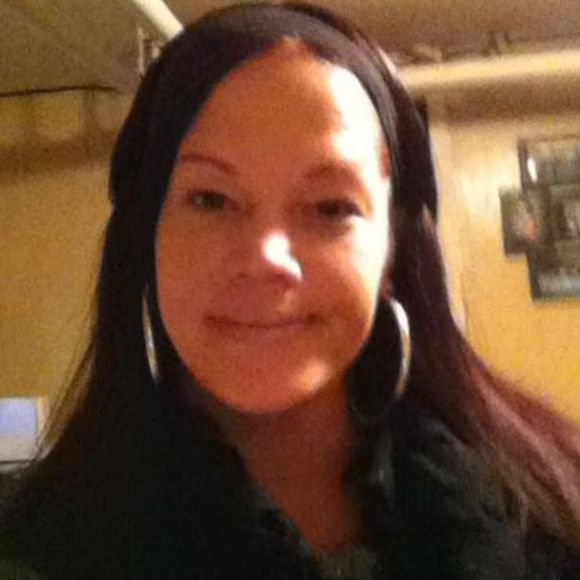 Meet your Posher, Janine - Picture 1 of 1